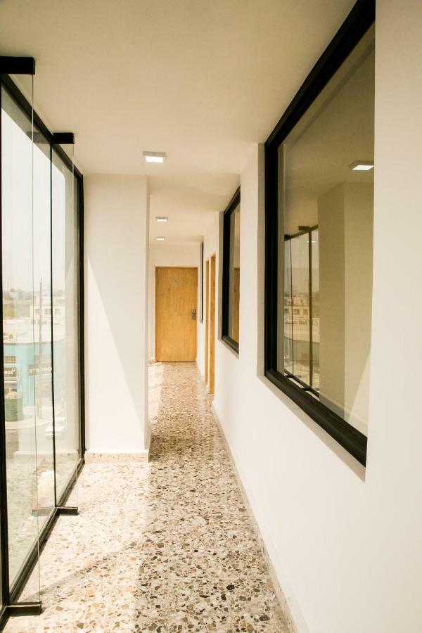 Booking 500 Monterrey Exterior photo