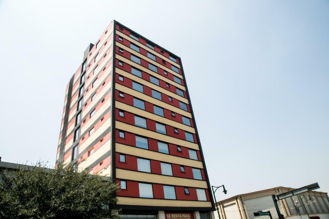 Booking 500 Monterrey Exterior photo